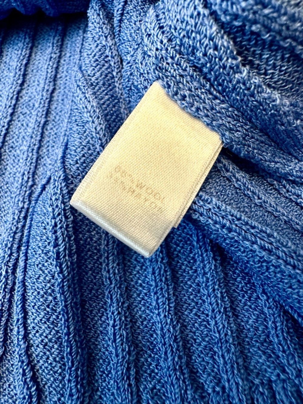 St. John Collection Blue Santana Knit Style Ribbed V-Neck 3/4th Sleeve Sz S - Picture 6 of 14